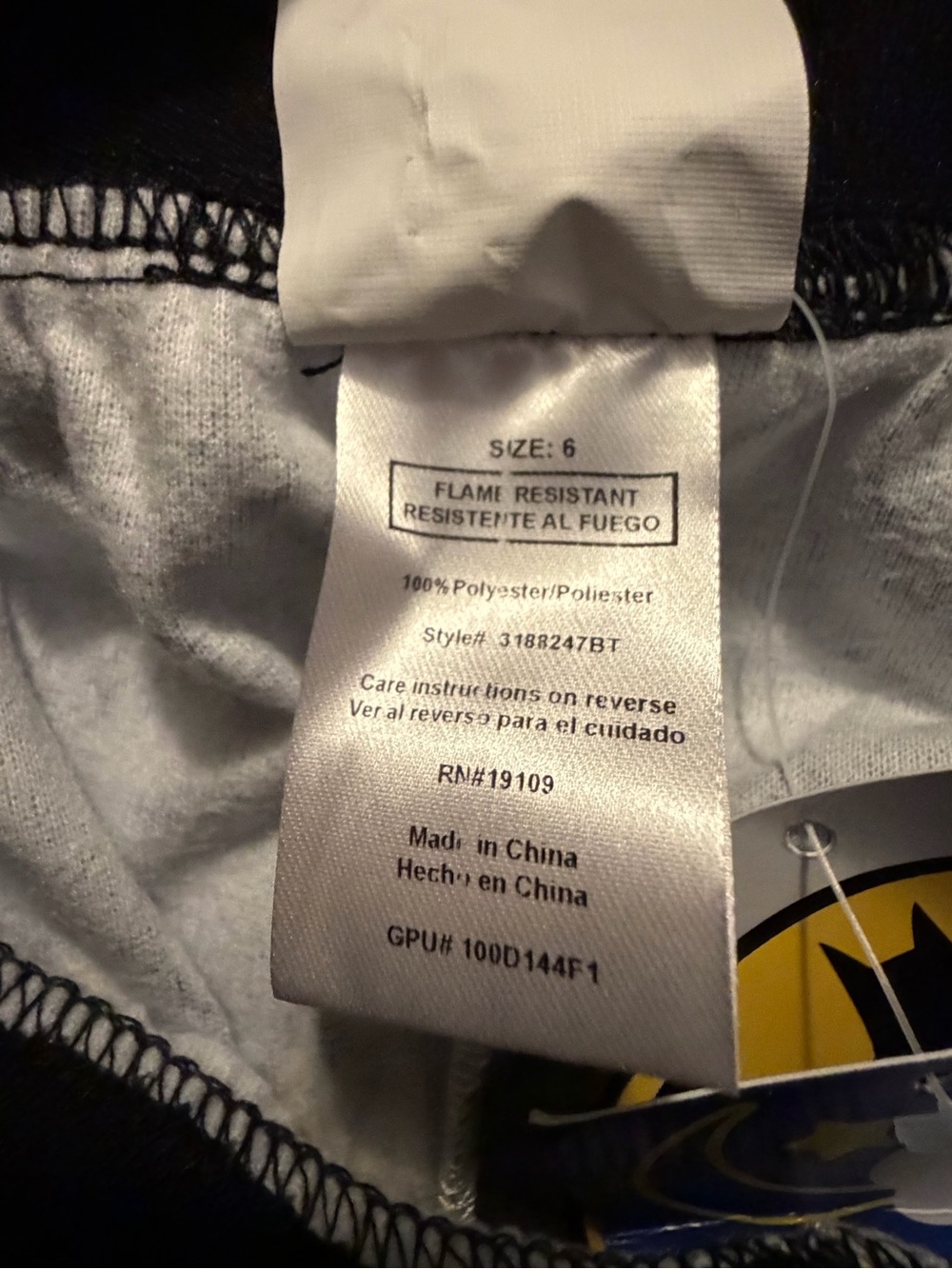 Batman Kids' Gray and Black Pajama Pants with Yellow Accents Size 6 NWT - Picture 5 of 6